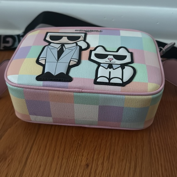 NWOT Karl Lagerfeld Blush Multi-Pastel Color Block Crossbody Bag with Coin Case - Picture 5 of 7